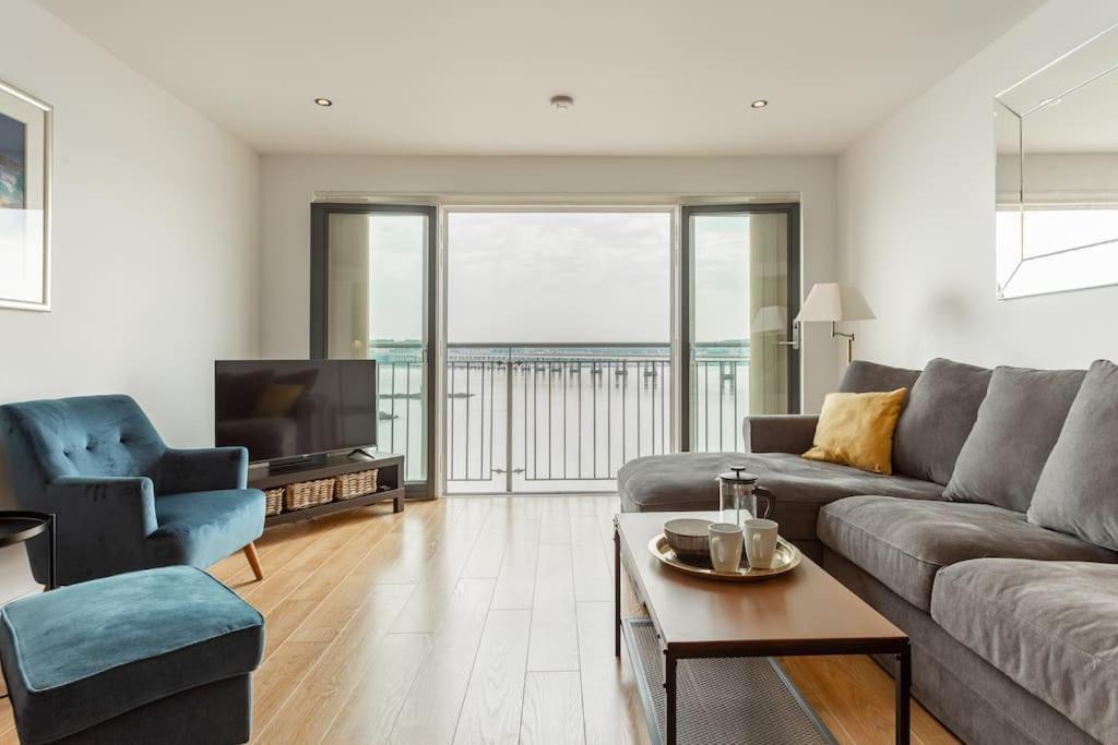 Lux Waterfront 2 Bed Apt, V&A 10Min Walk, St Andrew'S Golf 25Min Drive Dundee Buitenkant foto