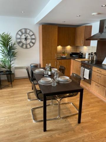 Lux Waterfront 2 Bed Apt, V&A 10Min Walk, St Andrew'S Golf 25Min Drive Dundee Buitenkant foto